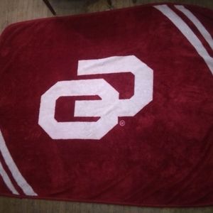 Large Oklahoma University Sooners Stadium Blanket